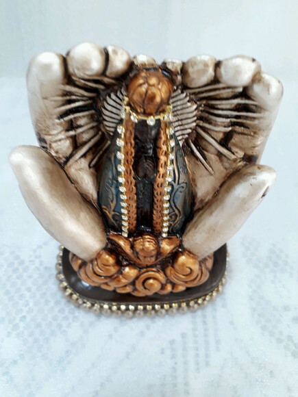 Nossa Senhora Aparecida na mão