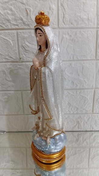 Nossa Senhora de Fátima 30 Cm.