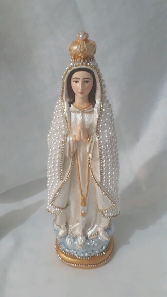 Nossa Senhora de Fátima 30 cm em pérolas.