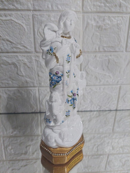 Nossa Senhora Desatadora de Nós , 20cm