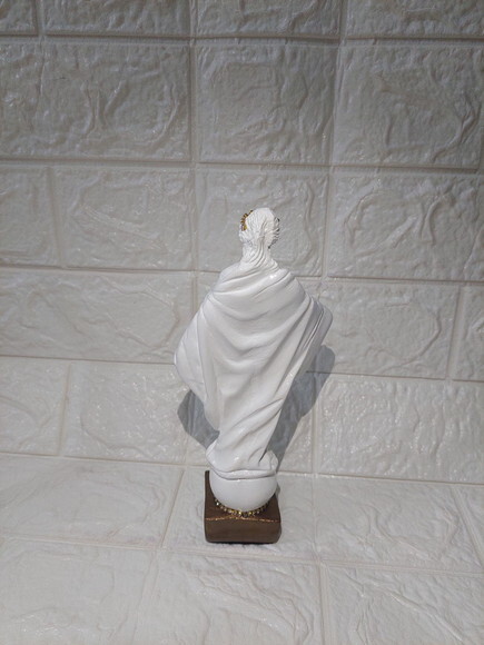 Nossa Senhora do Sorriso, 20cm.