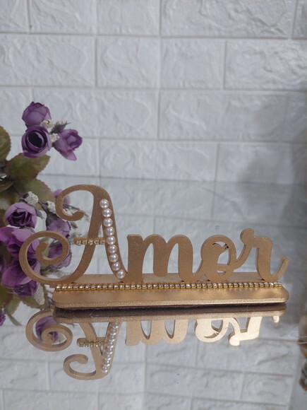 Palavra Amor em Mdf, Dourado, Enfeite de Mesa