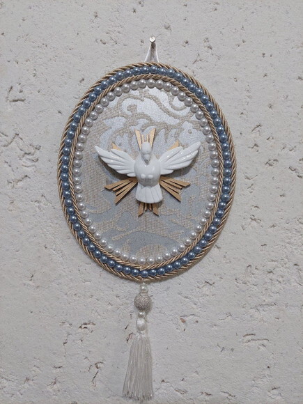 Pingente de porta oval com Espírito Santo