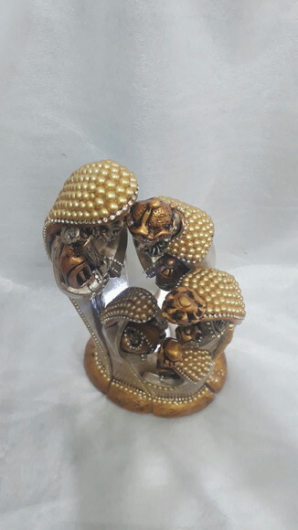 Presépio estilizado / moderno , com pérolas douradas