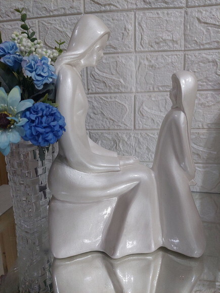 Santa Ana Moderna, 30cm.