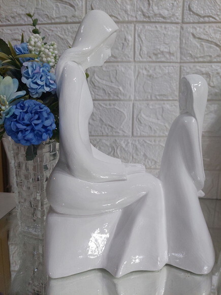 Santa Ana Moderna, 30cm.