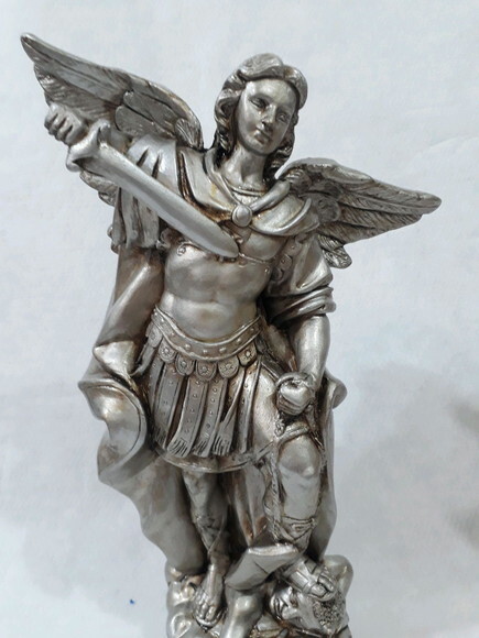São Miguel Arcanjo 30 cm .