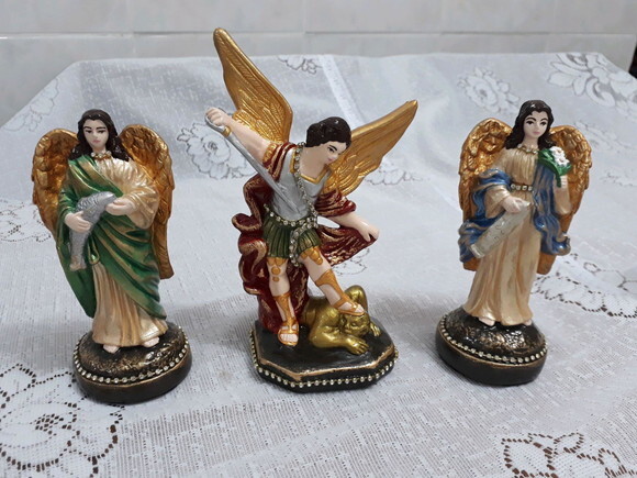 Trio de Arcanjos , São Miguel, Gabriel e Rafael, 15cm