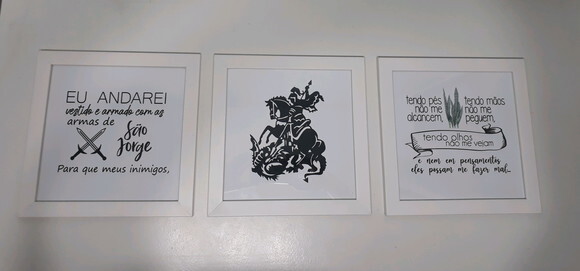 Trio de quadros com oração de São Jorge