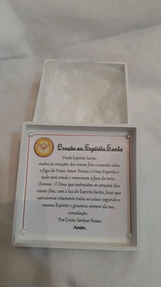Caixa para encontro de jovens