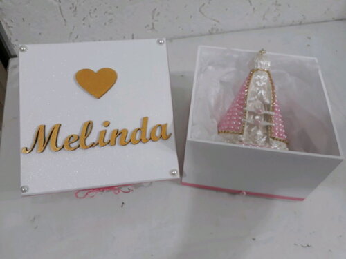Caixa personalizada com Nossa Senhora Aparecida Baby Rosa