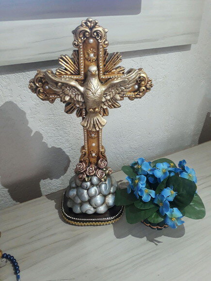 Crucifixo com Espírito Santo 38cm
