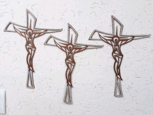 Crucifixo estilizado 35cm