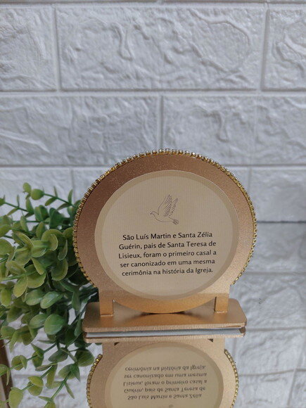 Enfeite de Mesa de São Luis e Santa Zélia