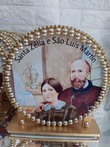 Enfeite de Mesa de São Luis e Santa Zélia