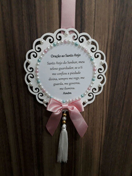 Escapulario de porta com Espírito Santo e oração Santo Anjo