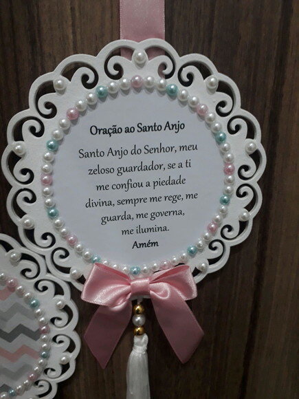 Escapulario de porta com Espírito Santo e oração Santo Anjo