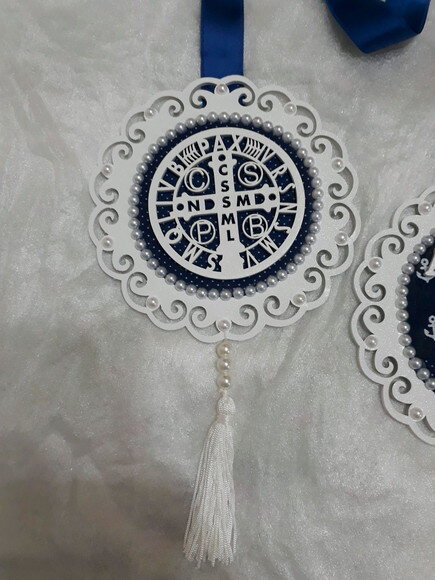 Escapulário de porta com Medalha de São Bento