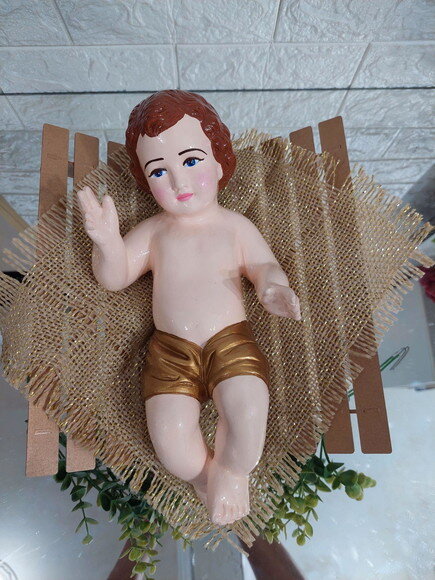 Menino Jesus na Manjedoura de mdf , Imagem de 30cm , Natal .