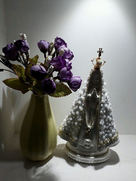 Nossa Senhora Aparecida 20 cm com coroa de metal