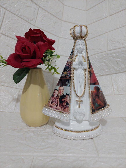 Nossa Senhora Aparecida 20 cm com Fotos da Família