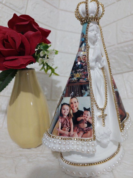 Nossa Senhora Aparecida 20 cm com Fotos da Família