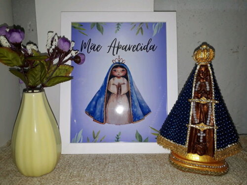 Nossa Senhora Aparecida 20 cm com pérolas