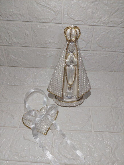 Nossa Senhora Aparecida 20cm , com Coração Porta Alianças