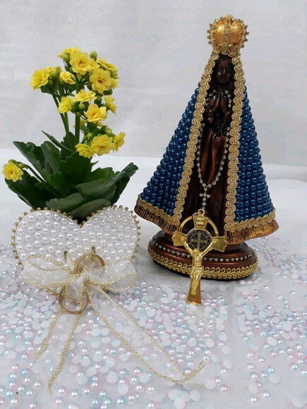 Nossa Senhora Aparecida 20cm, com coração Porta Alianças