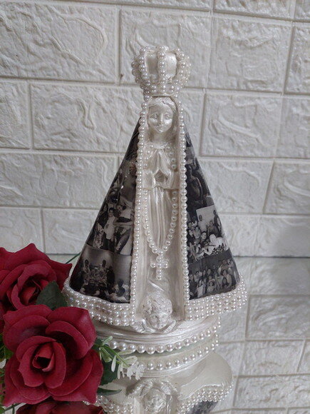 Nossa Senhora Aparecida 25 cm com Fotos da Família