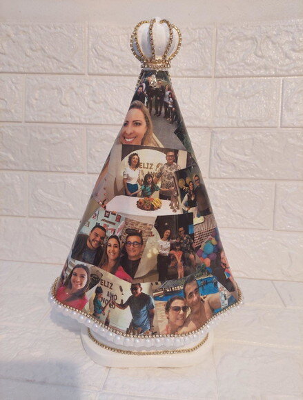 Nossa Senhora Aparecida 32cm com Fotos da Família