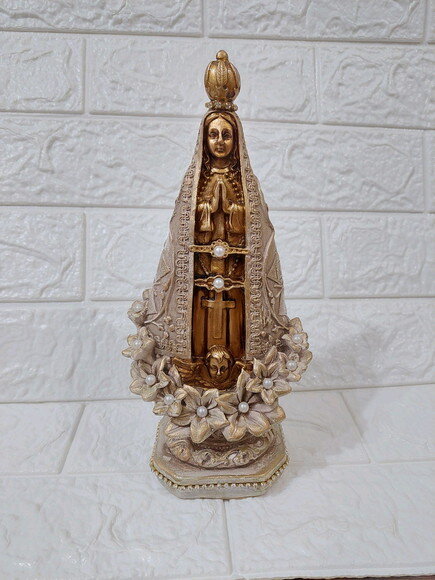 Nossa Senhora Aparecida com flores, 20 cm.