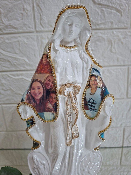 Nossa Senhora das Graças Personalizadas com Fotos , 30cm