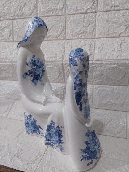 Santa Ana moderna, 30cm.