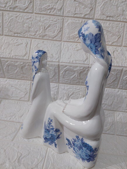 Santa Ana moderna, 30cm.