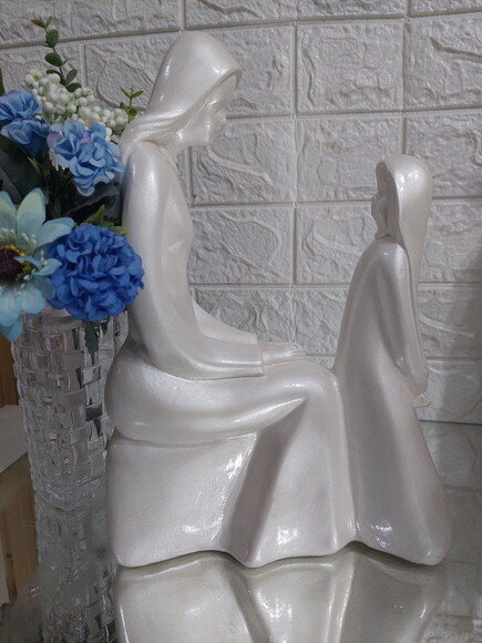 Santa Ana Moderna, 30cm.
