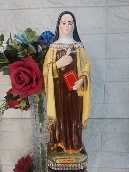 Santa Mônica , 30cm.