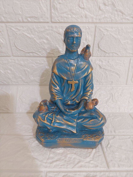 São Francisco Meditando