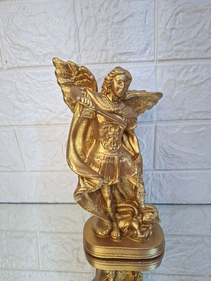 São Miguel Arcanjo 20 cm . Dourado, Quaresma de São Miguel
