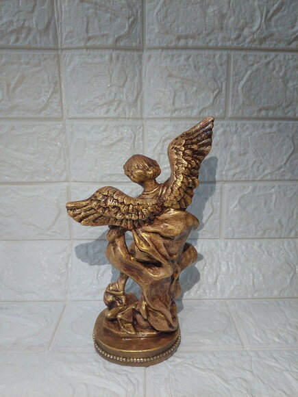 São Miguel Arcanjo 20 cm .