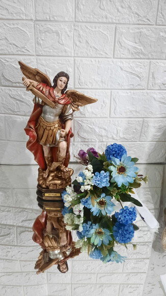 São Miguel Arcanjo 30 cm .