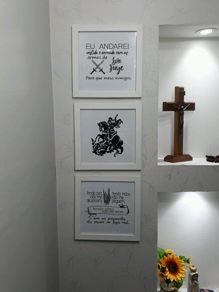 Trio de quadros com oração de São Jorge