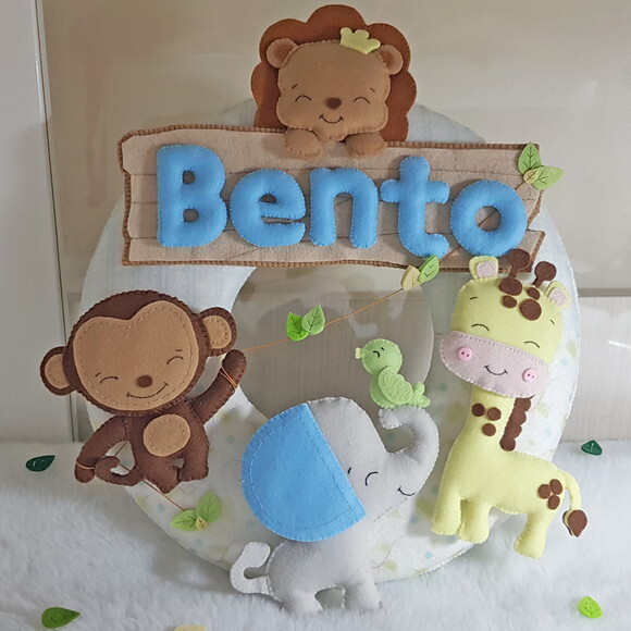 Enfeite de Porta Maternidade em Feltro Safari Safari Baby