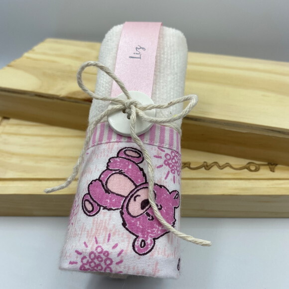 Lembrancinha Personalizada Toalha de Mão Ursinha