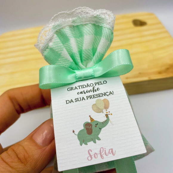 Sachê Perfumado Lembrancinha Aniversário com Tag