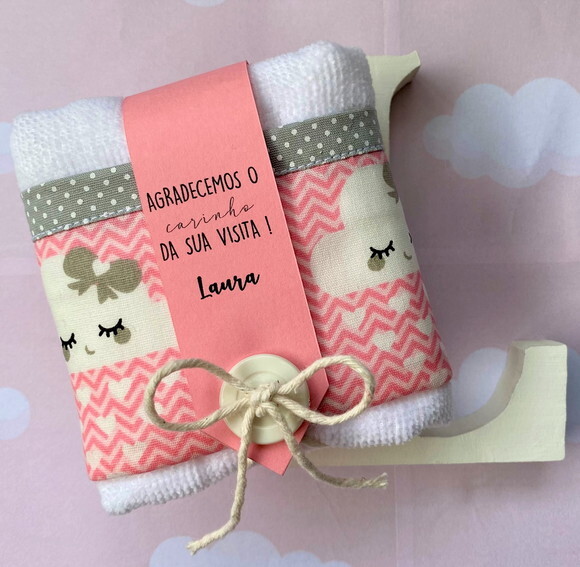 Toalhinha Lembrancinha de Aniversário - Chuva de Amor