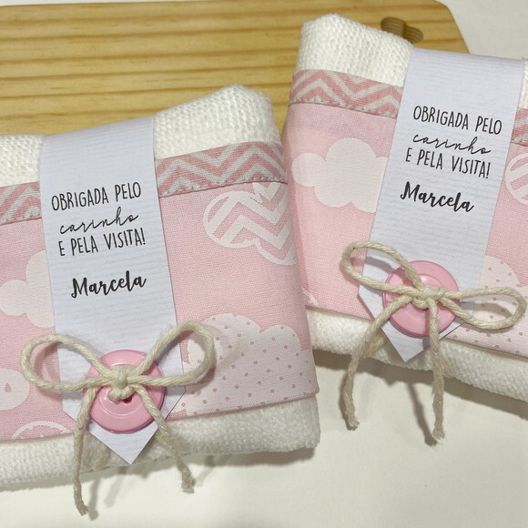 Toalhinha Personalizada no Tema Nuvem