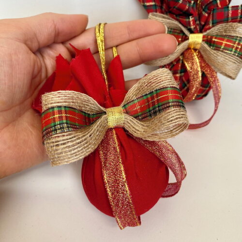 Kit Enfeite de Natal - 2 Bolas Personalizadas em Tecido