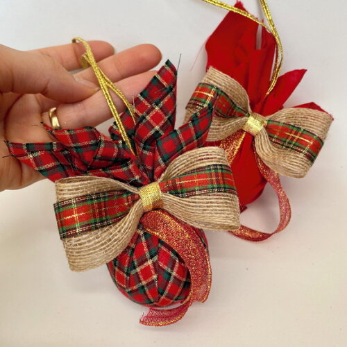 Kit Enfeite de Natal - 2 Bolas Personalizadas em Tecido