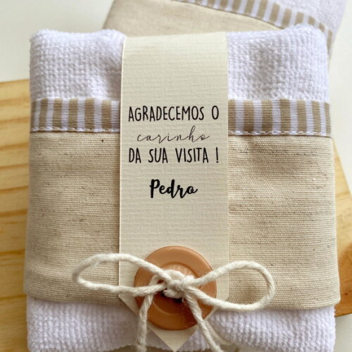 Lembrancinha Toalha de Mão Barrado em Linho